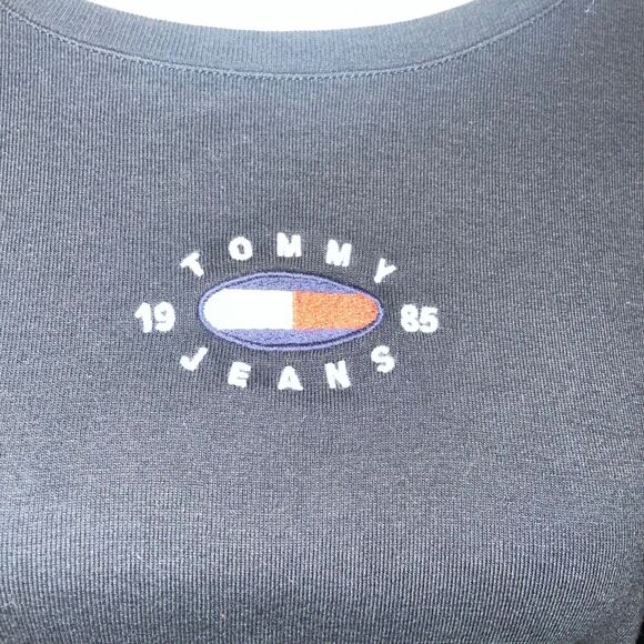 Tommy Jeans Black Cropped Long Sleeve Tee (XL) - Picture 2 of 4